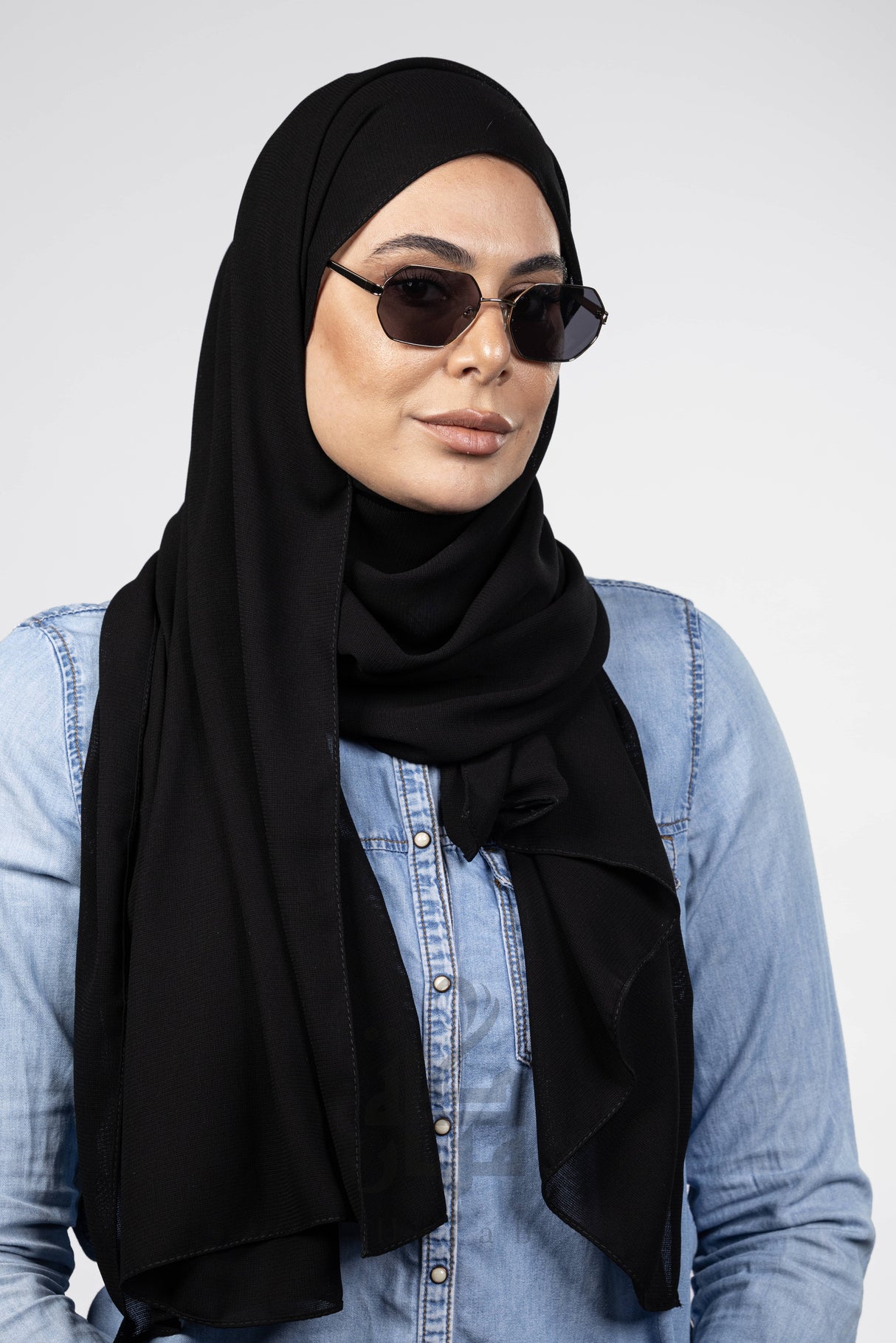 Chiffon Tabbi Black Mubaraka Hijab