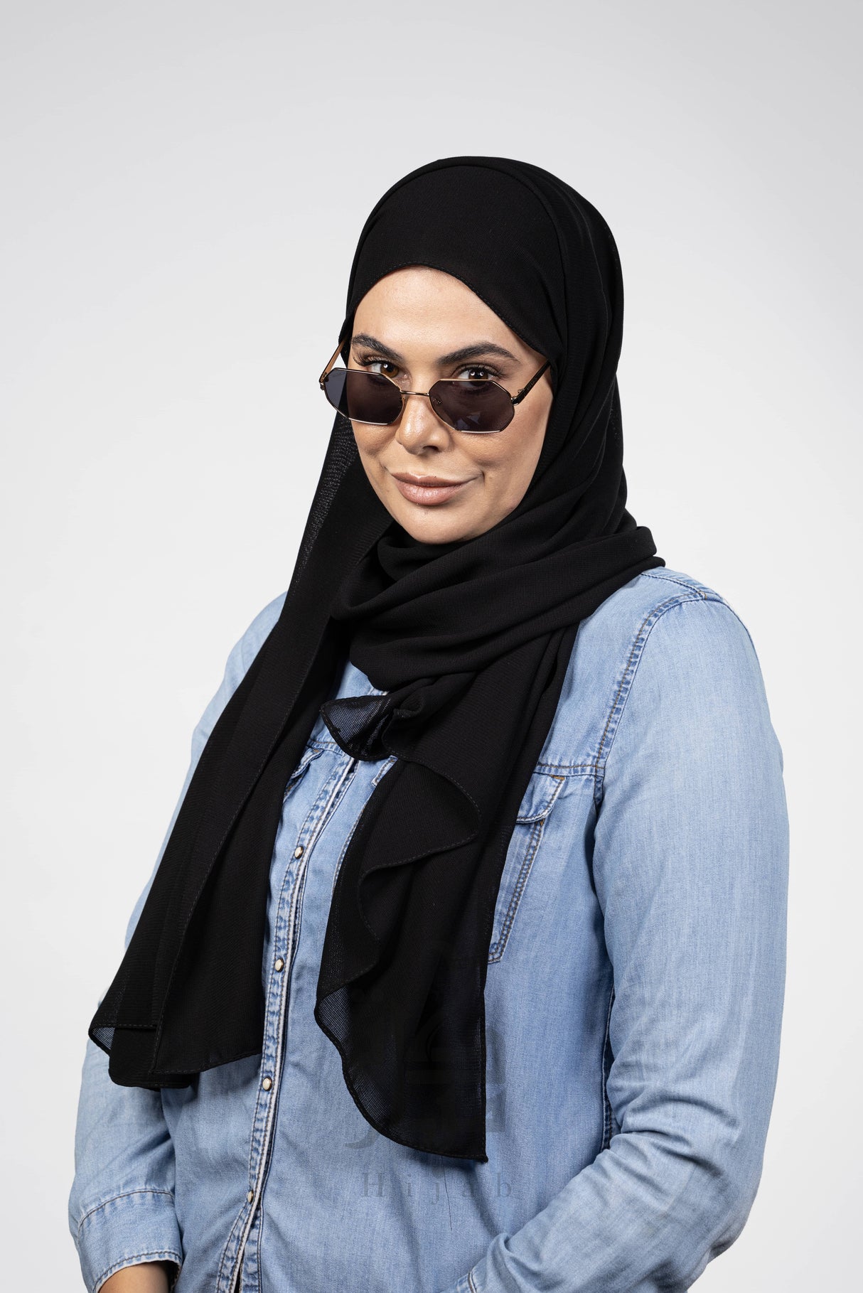 Chiffon Tabbi Black Mubaraka Hijab