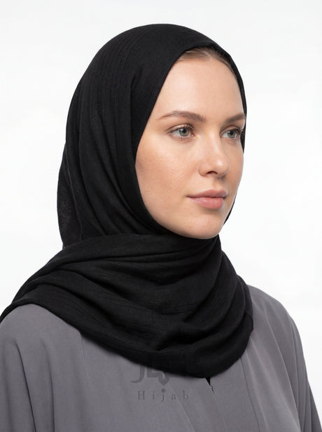Jacquard Stripe Design Hijab Mubaraka Hijab